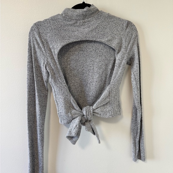 Mock neck sweater w/open back - Picture 2 of 3